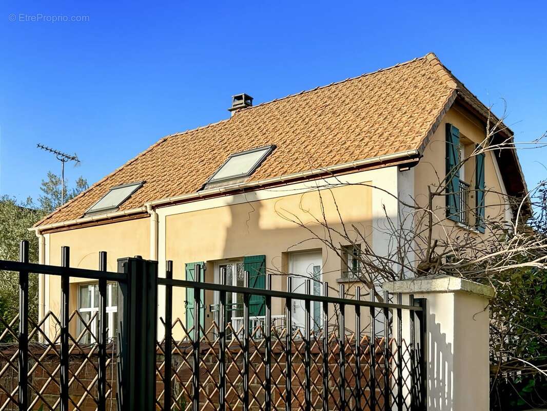 Maison à RUEIL-MALMAISON