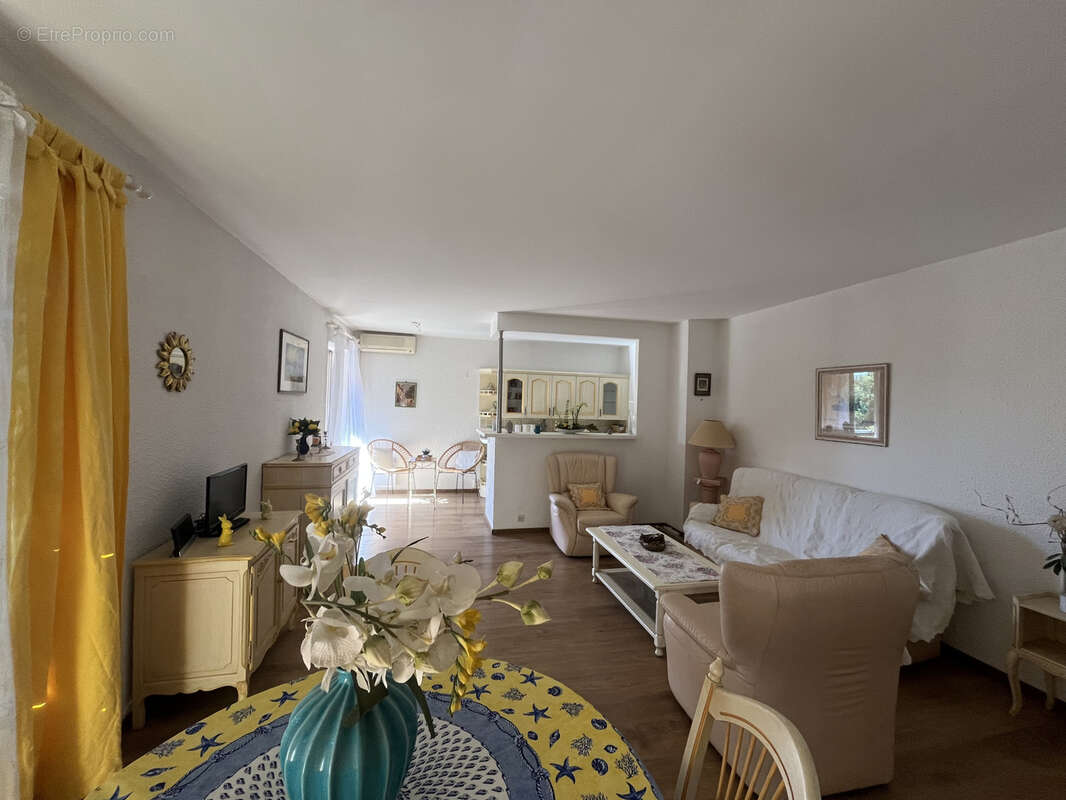 Appartement à SAINT-TROPEZ
