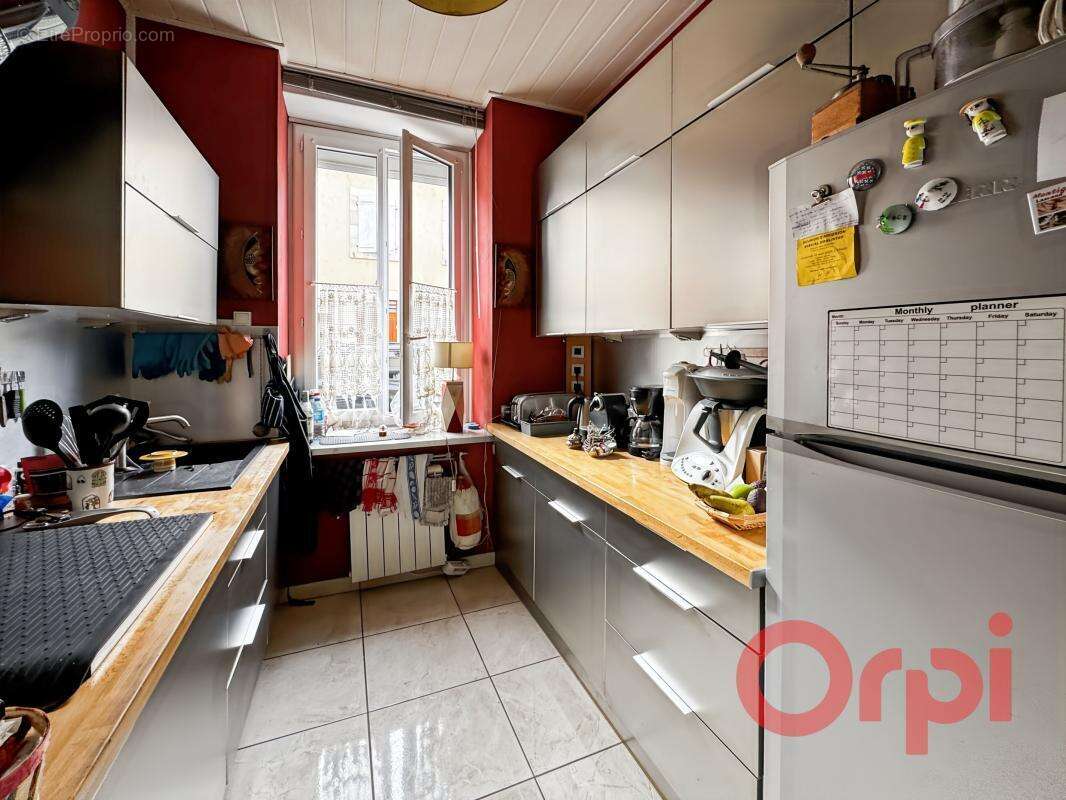 Maison à SAINT-BONNET-TRONCAIS