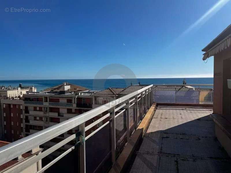 Appartement à MENTON