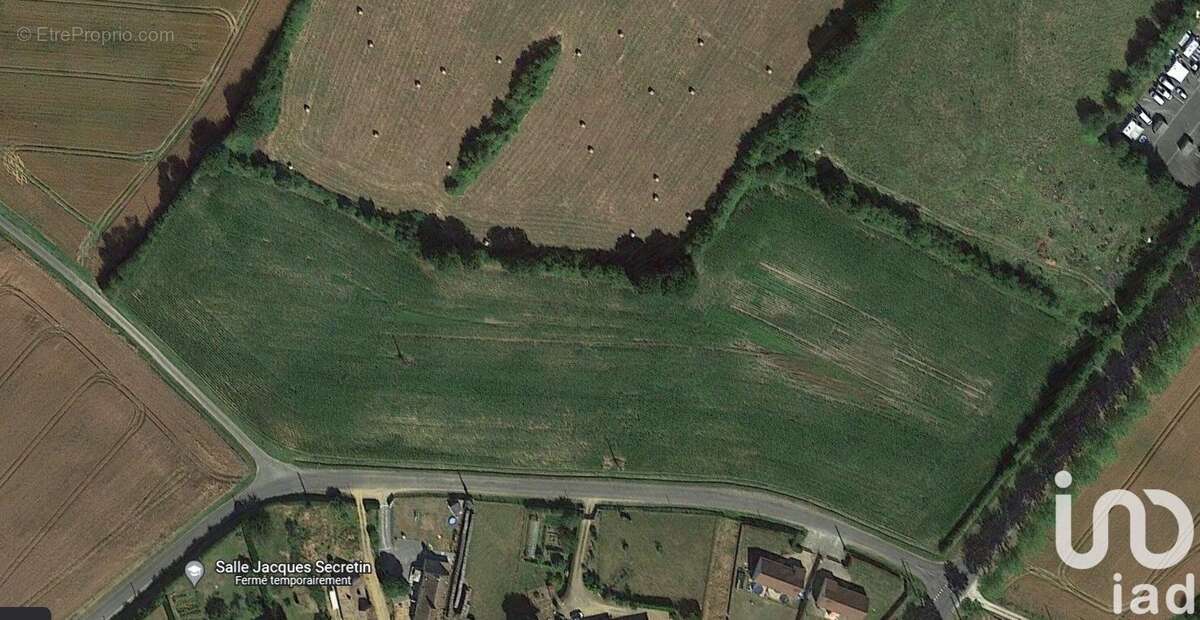 Photo 2 - Terrain à BONNETABLE