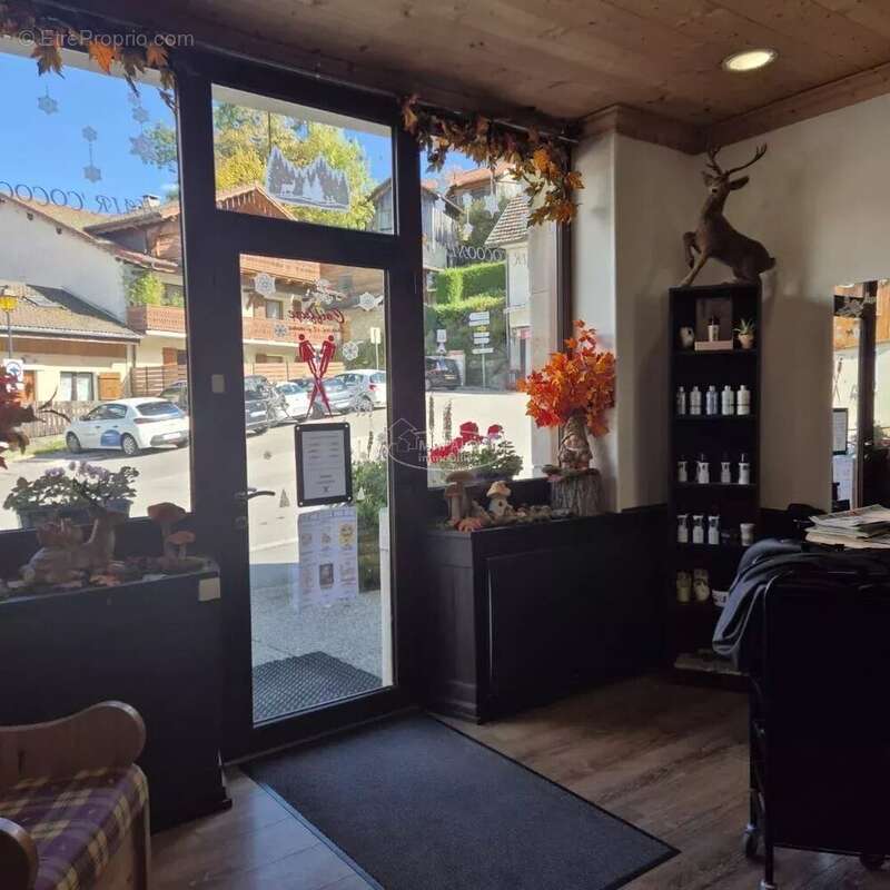 Commerce à MONT-SAXONNEX