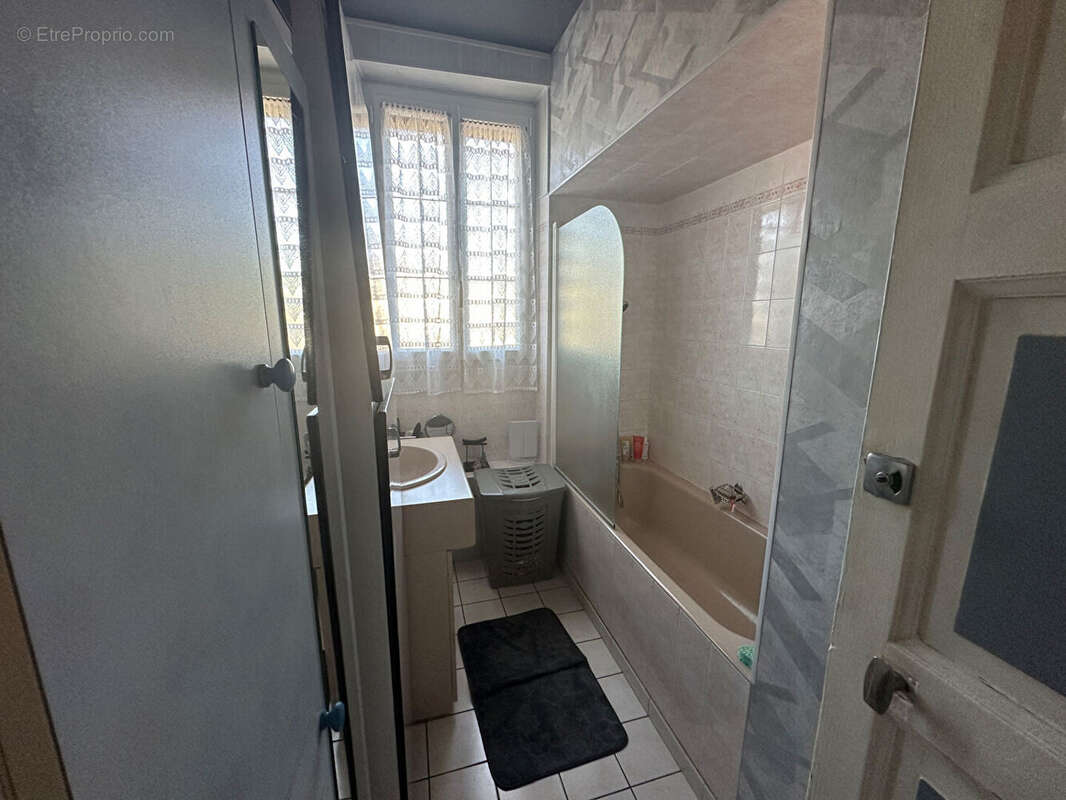 Maison à VARENNES-VAUZELLES