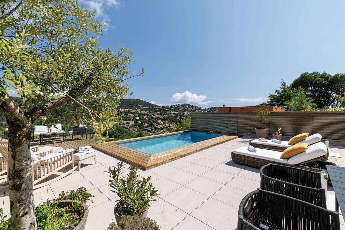 Maison à THEOULE-SUR-MER