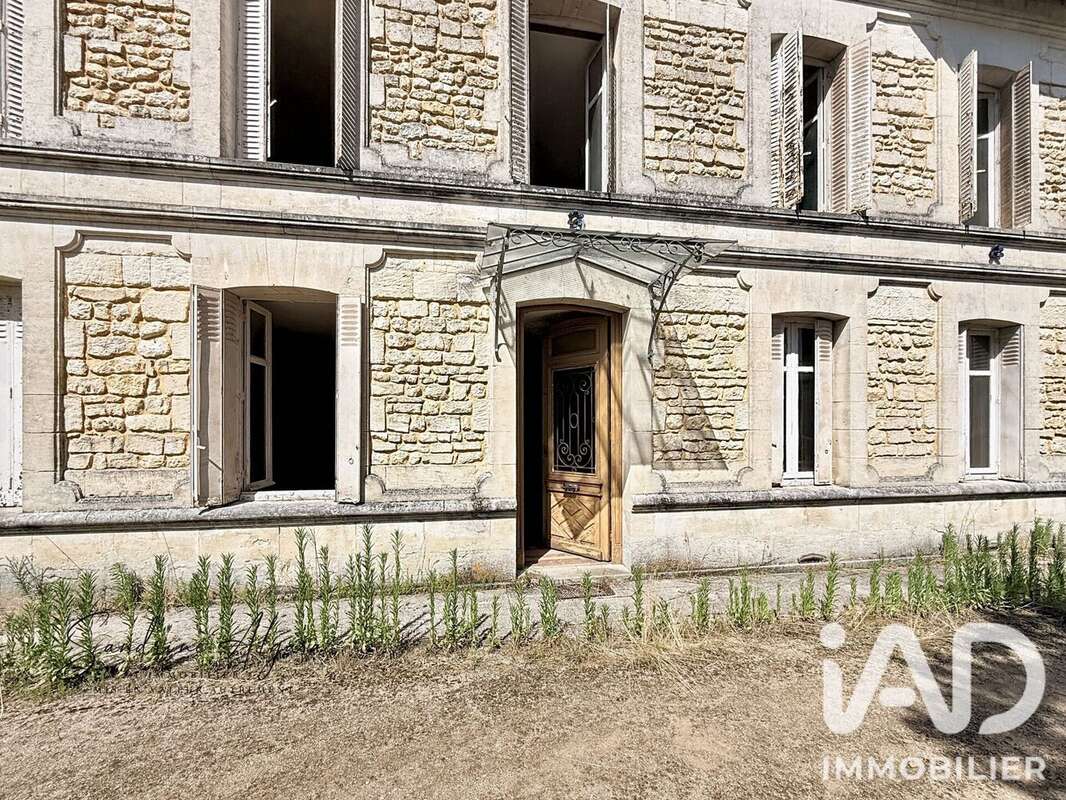 Maison 200 m² à Clion  - photo 5