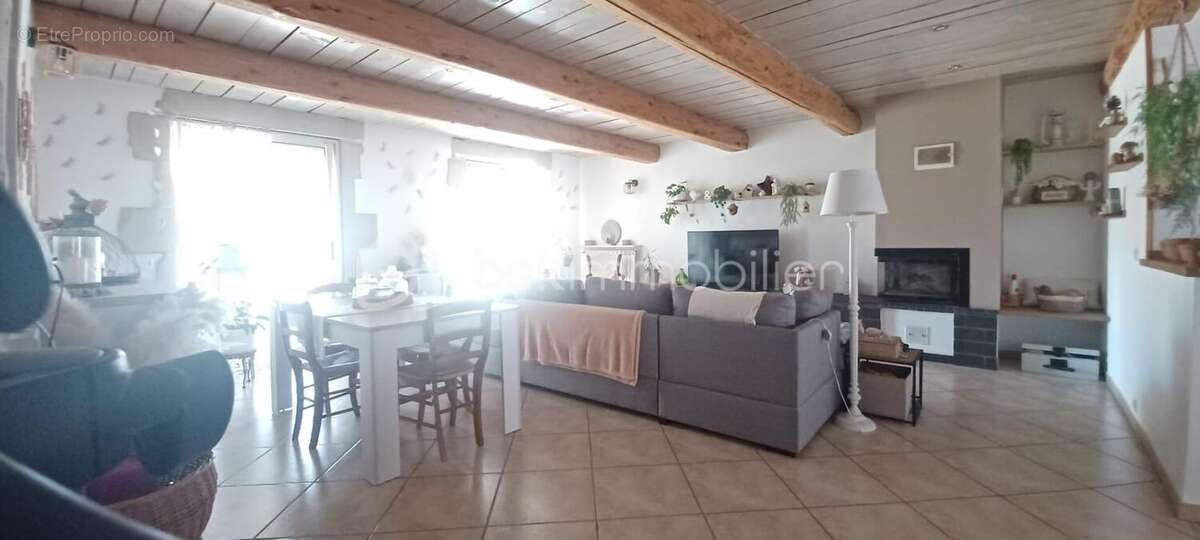 Villa  traditionnelle + studio a vendre - photo 18