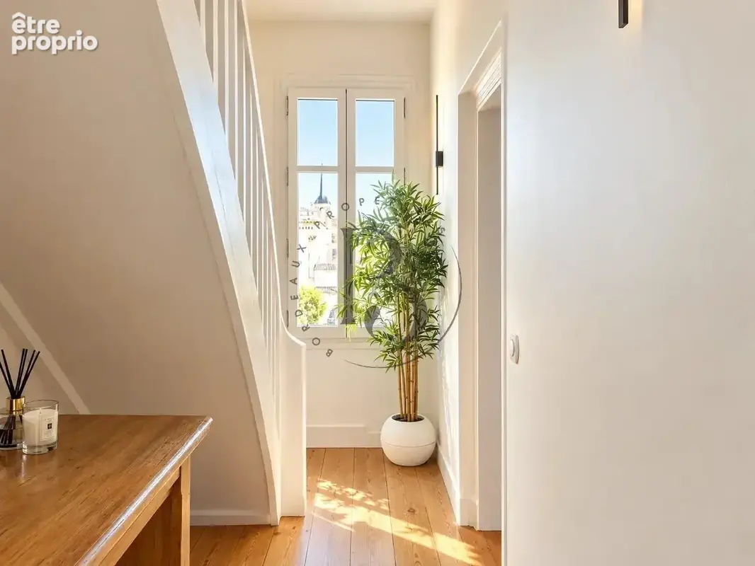 Libourne - appartement t2 de 80m2 alliant elegance contemporaine et charme de l'ancien - photo 6