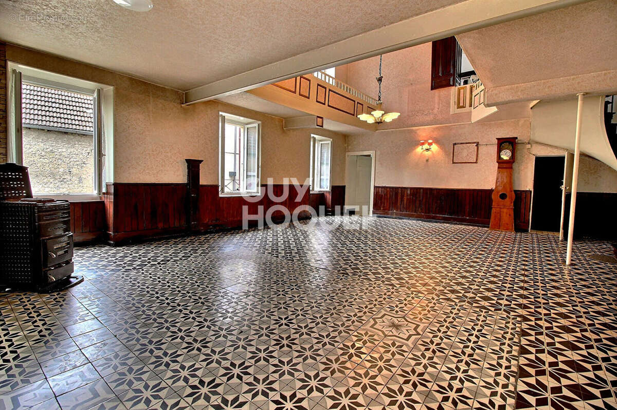 Maison à FRAISANS