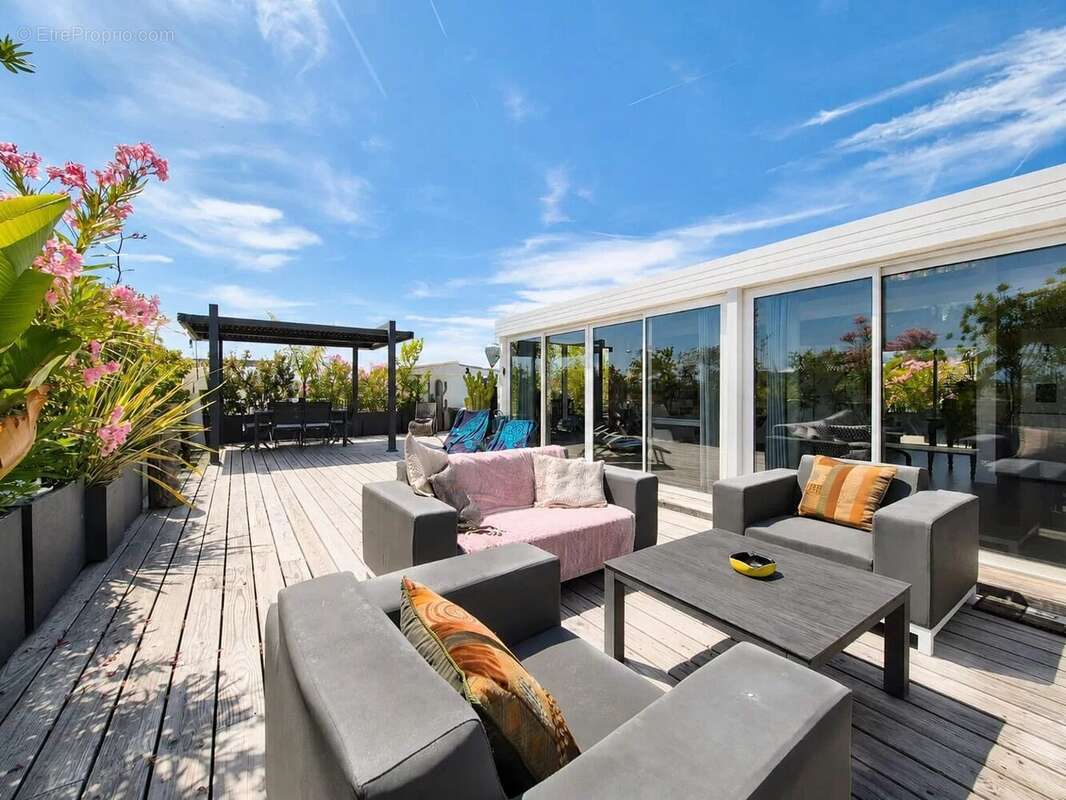 Appartement à CAGNES-SUR-MER