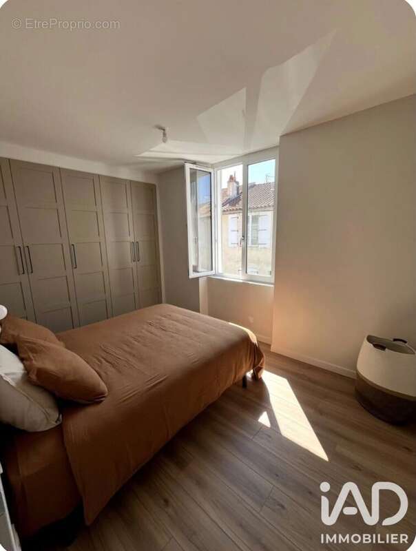Maison 90 m² à La Rochelle  - photo 4