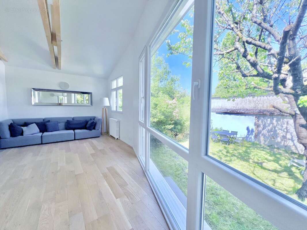 Photo 3 - Maison à VERRIERES-LE-BUISSON