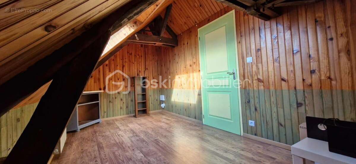 Maison de bourg – 93 m² – 3 chambres – vergeal - photo 8