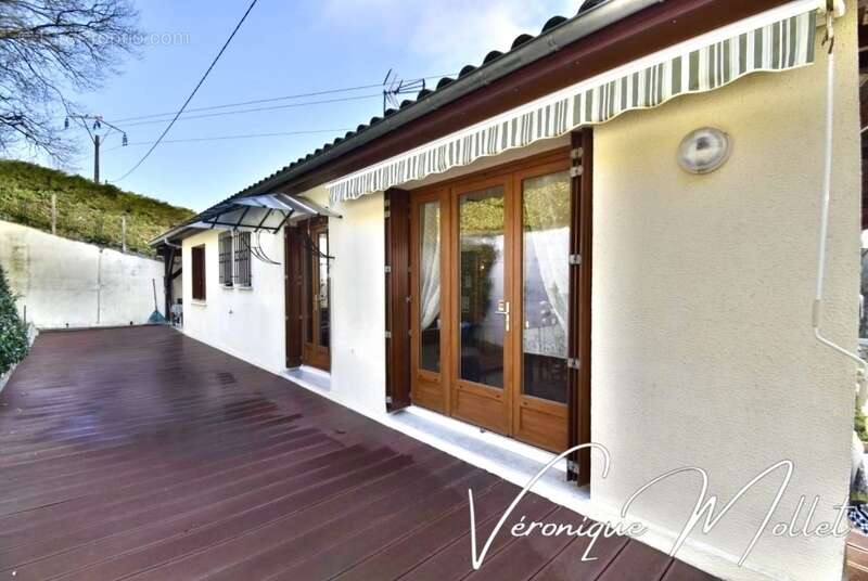 Maison à LIGNAN-DE-BORDEAUX