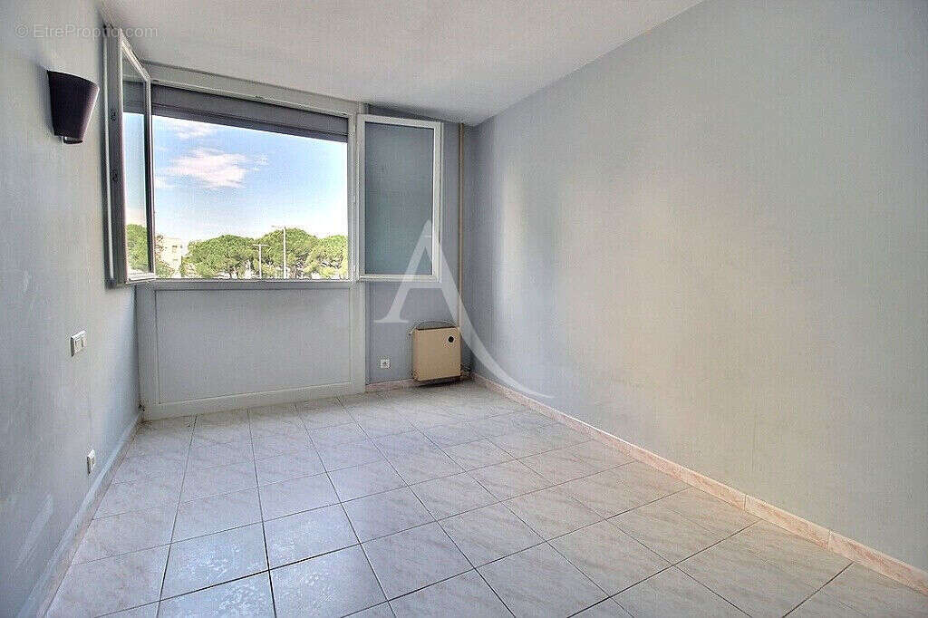 Appartement à SALON-DE-PROVENCE