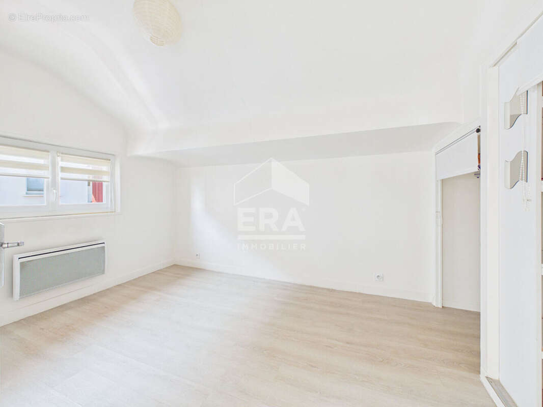 Vente - Anglet limite Biarritz - T2 -  42m² carrez/52m² utiles  cave et stationnement - photo 4