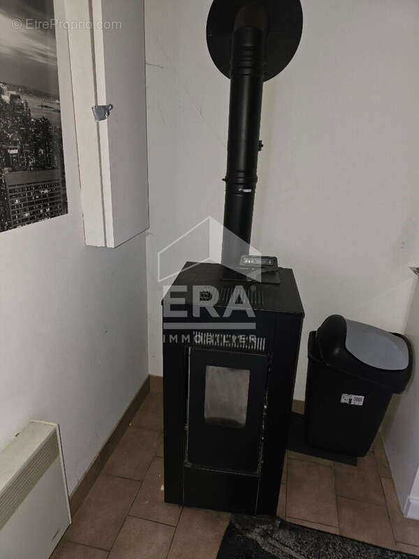 Maison à SAINT-FRONT-DE-PRADOUX