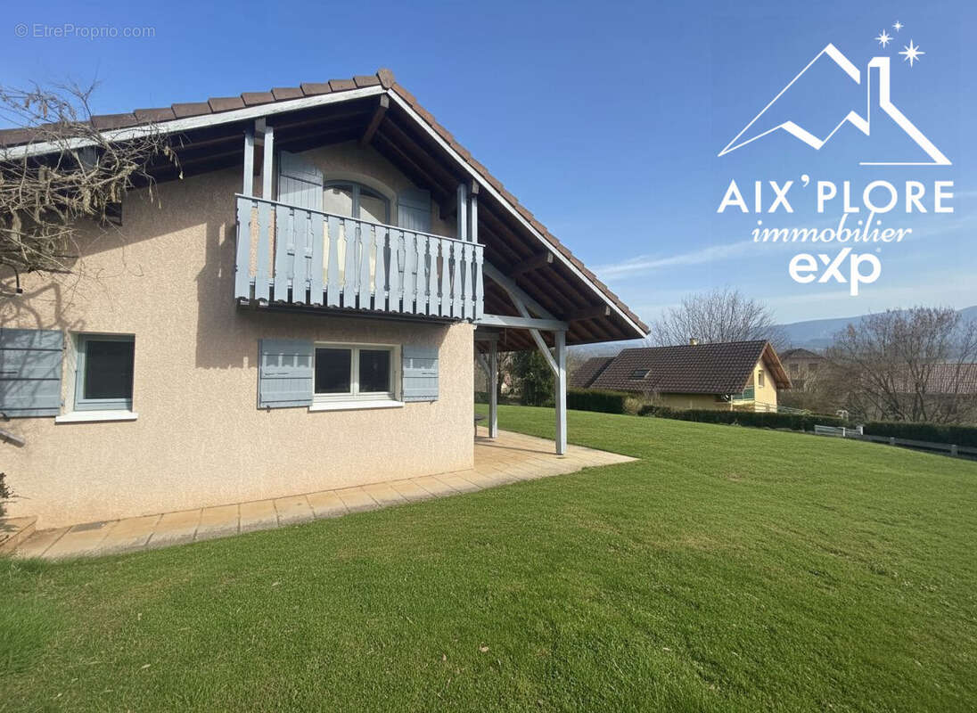 Maison 184 m² à Albens  - photo 2