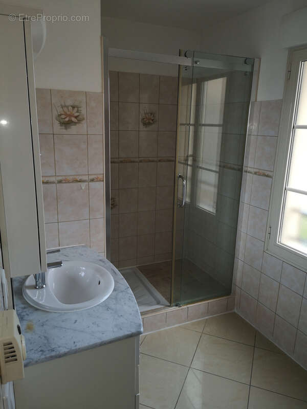 Appartement à ASNIERES-SUR-OISE