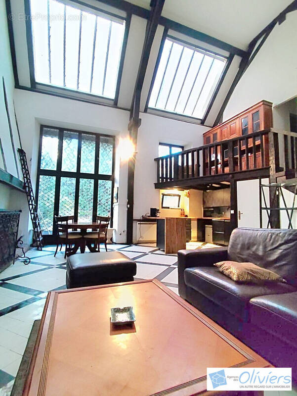 Appartement à SAINT-REMY-LES-CHEVREUSE