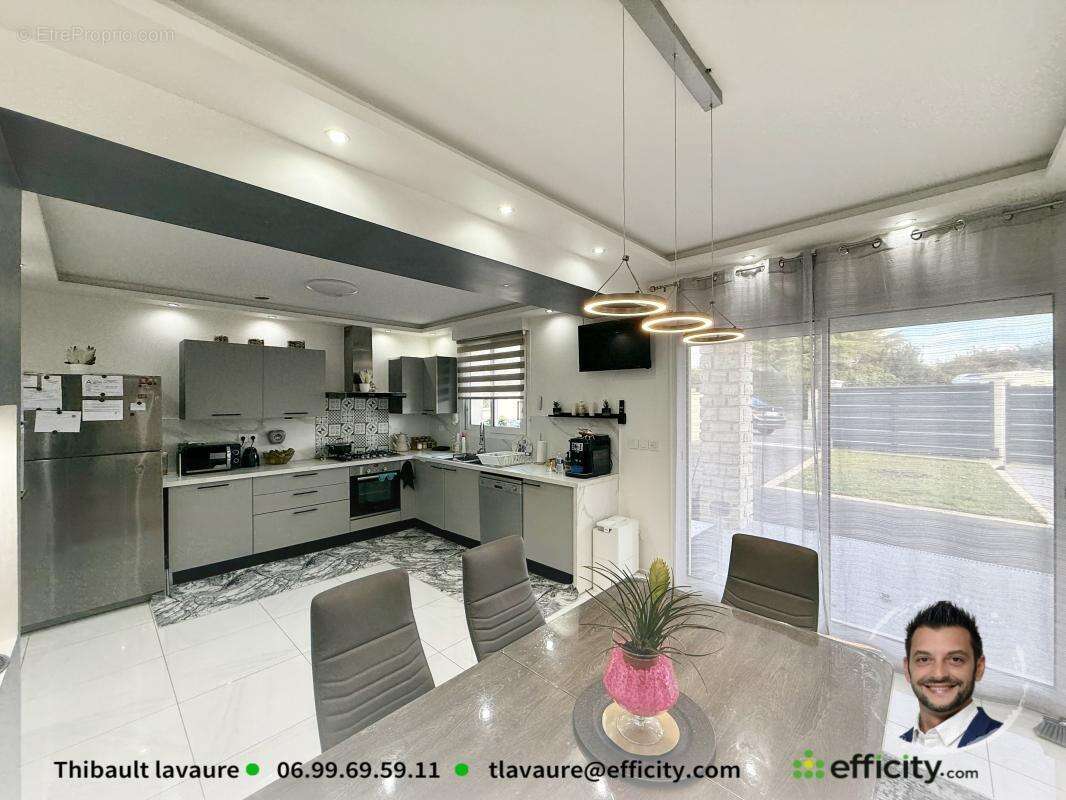 Maison à SAINT-YRIEIX-SUR-CHARENTE