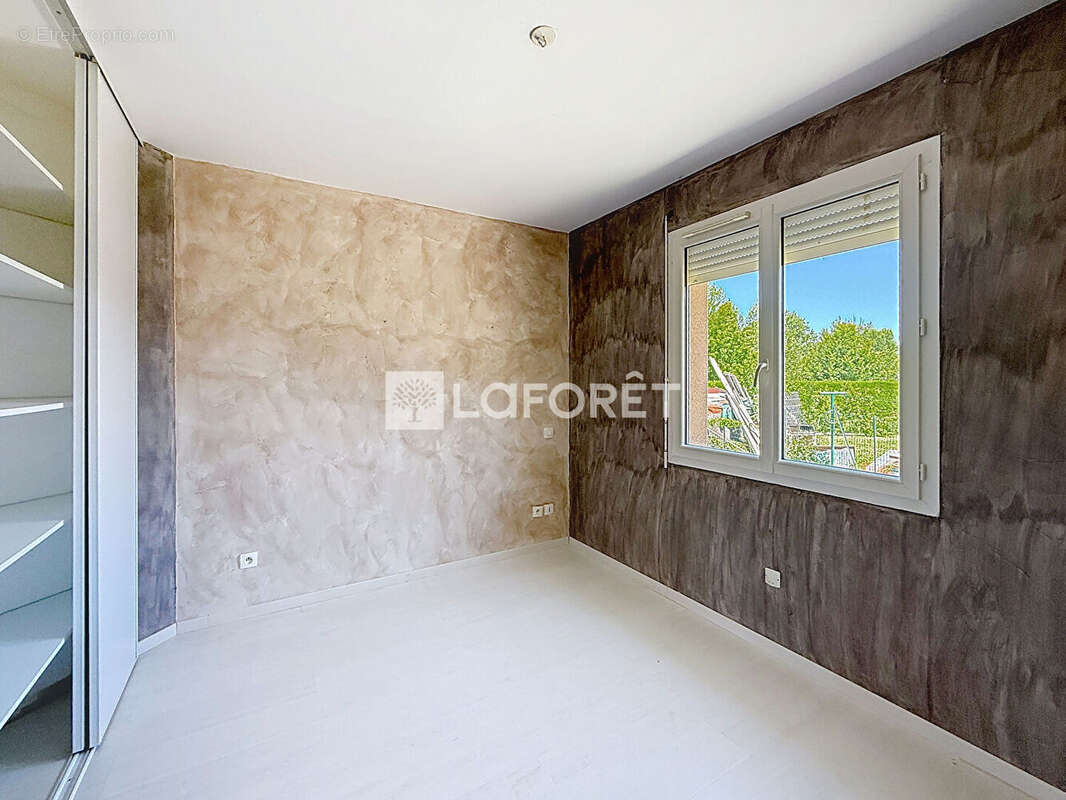 Maison à ESCATALENS