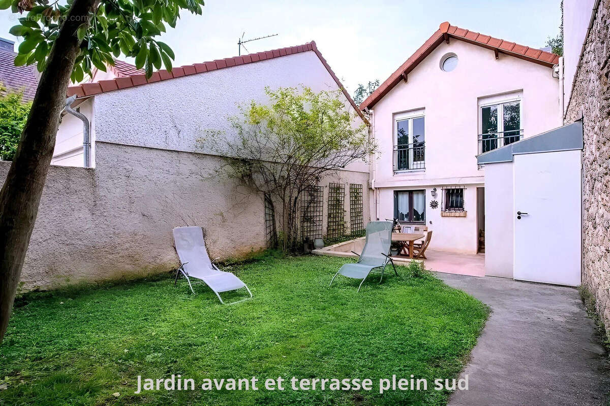 Maison à SURESNES