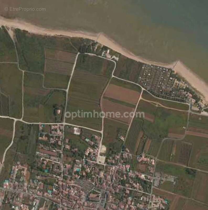 Terrain à SAINTE-MARIE-DE-RE
