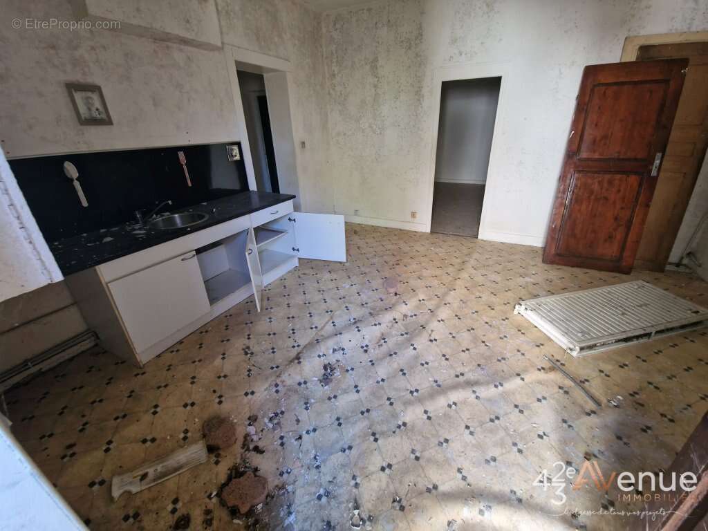 Appartement à FRAISSES