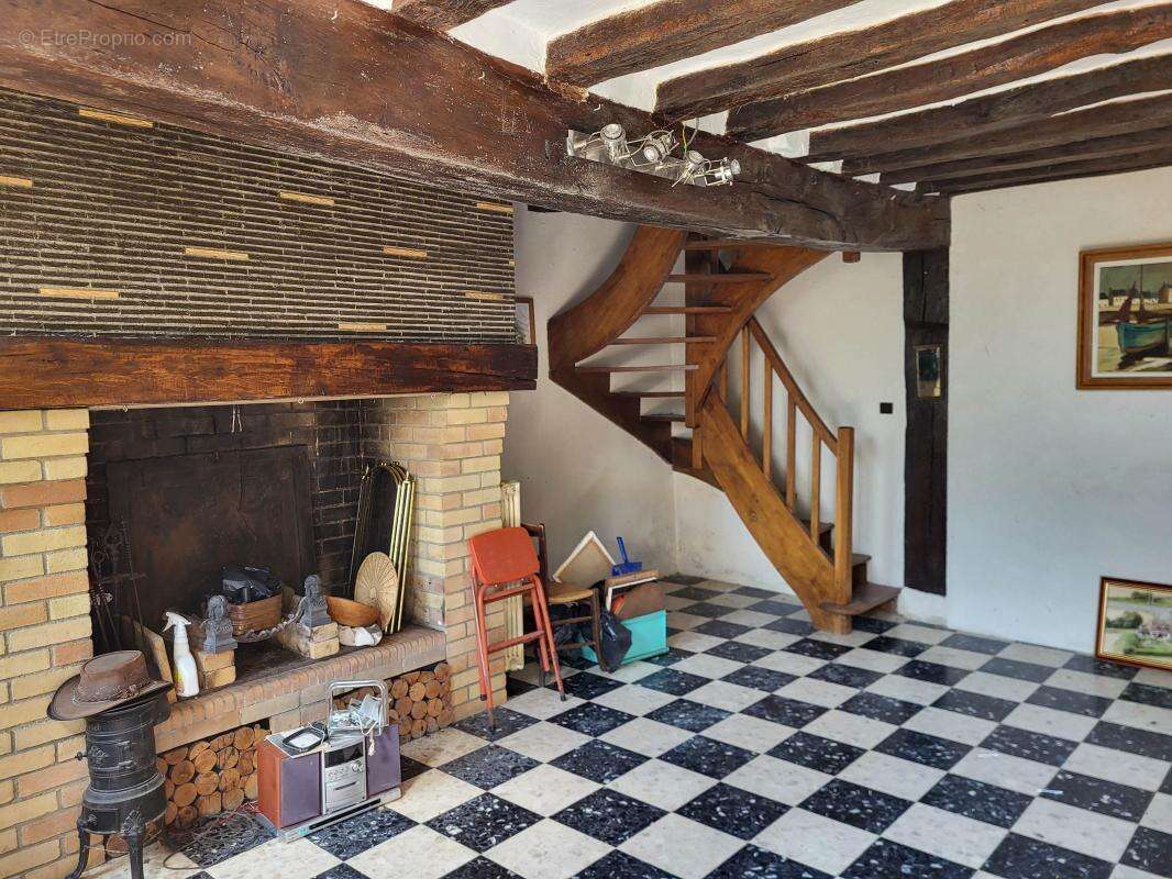 Maison à SAINT-AGIL