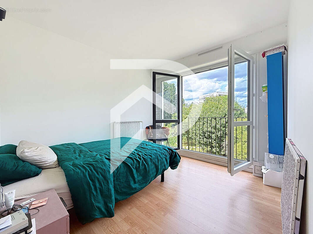 Appartement à CHENNEVIERES-SUR-MARNE