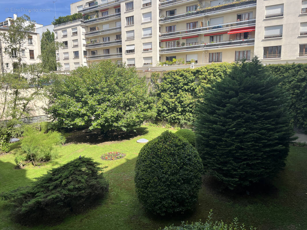 Appartement à PARIS-12E