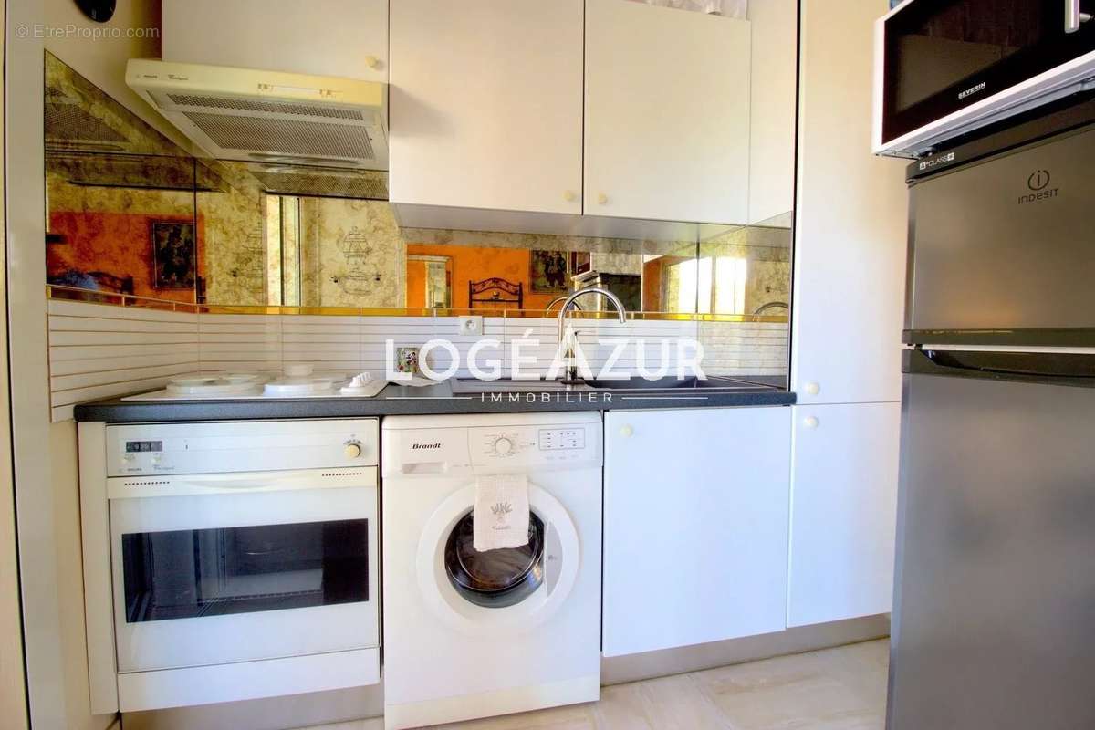 Appartement à VALLAURIS