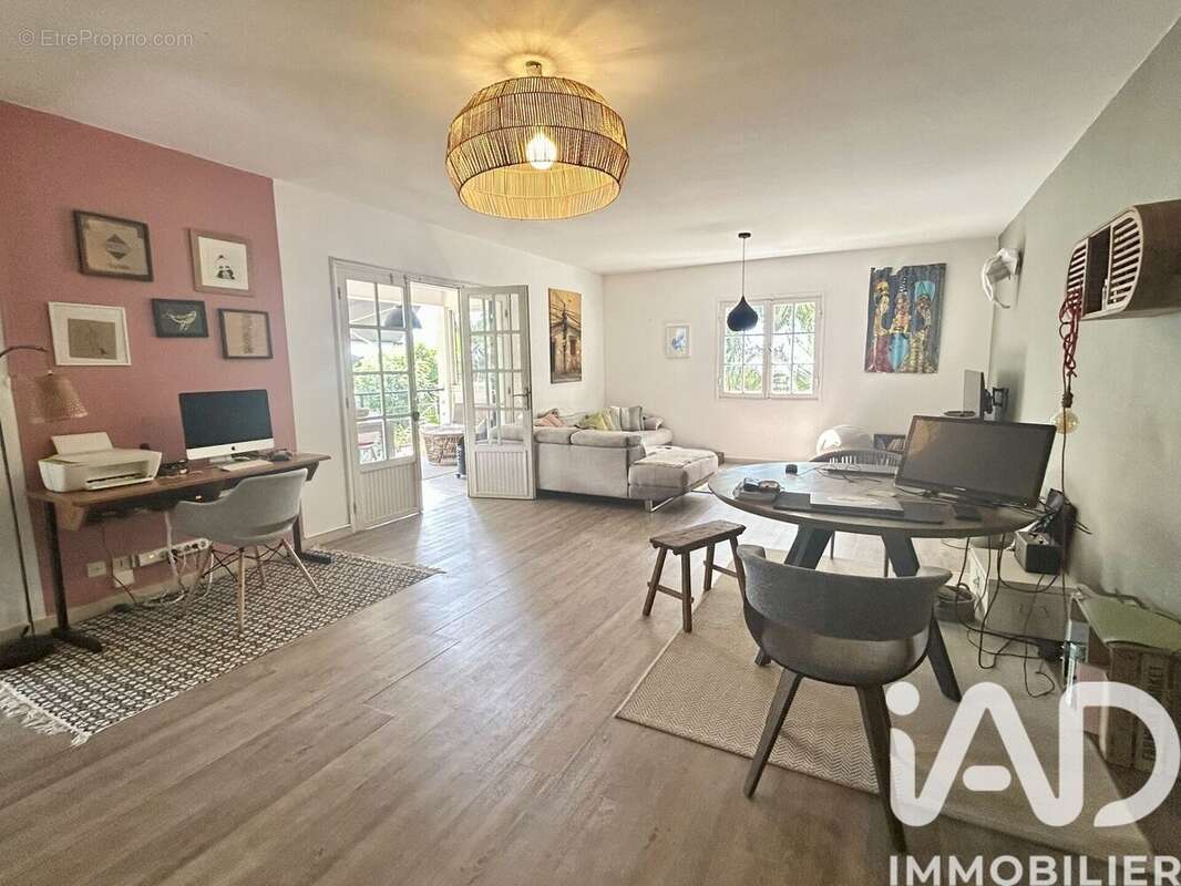 Photo 7 - Maison à SAINT-DENIS