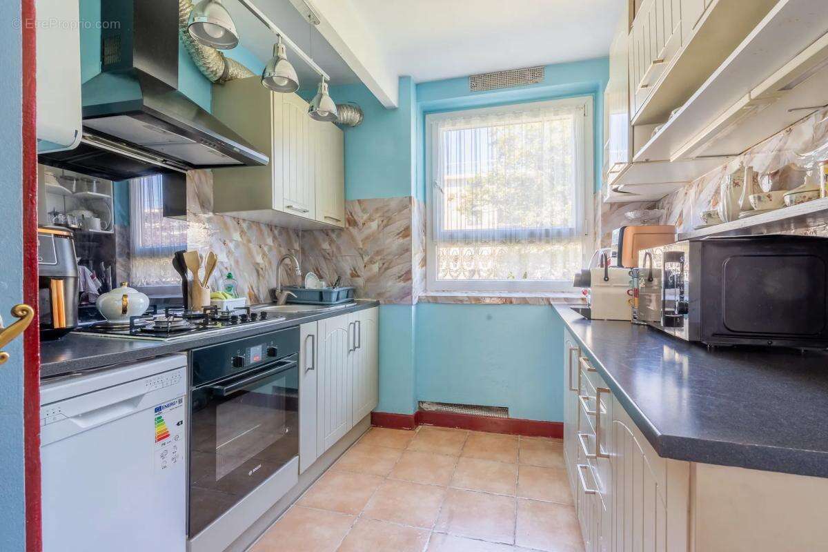 Appartement à CLICHY-SOUS-BOIS