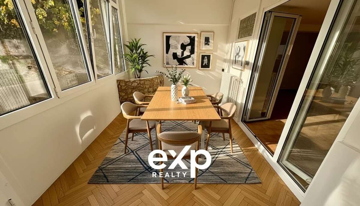 Maison à BUSSY-SAINT-GEORGES