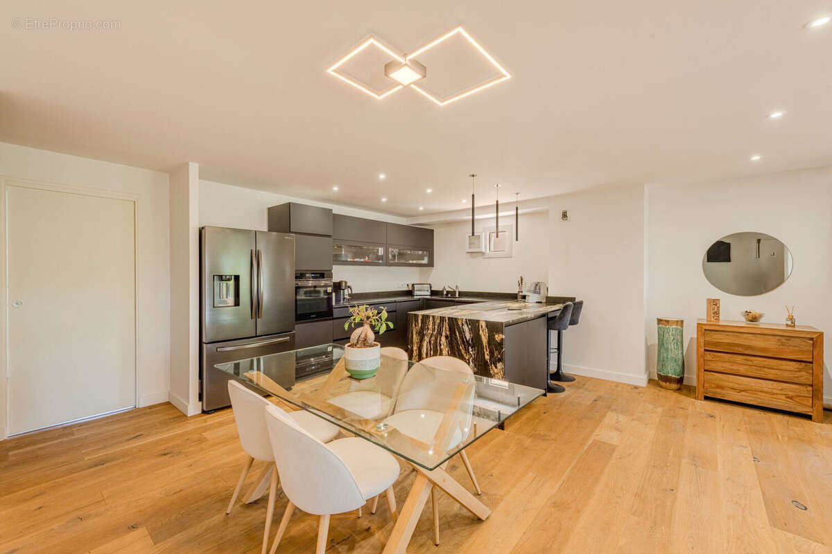 Appartement à SAINT-RAPHAEL