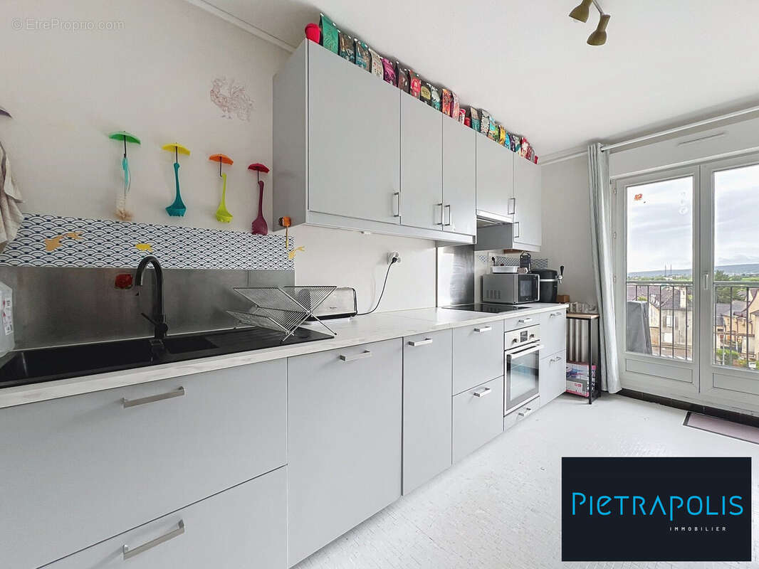 Appartement à CHENOVE