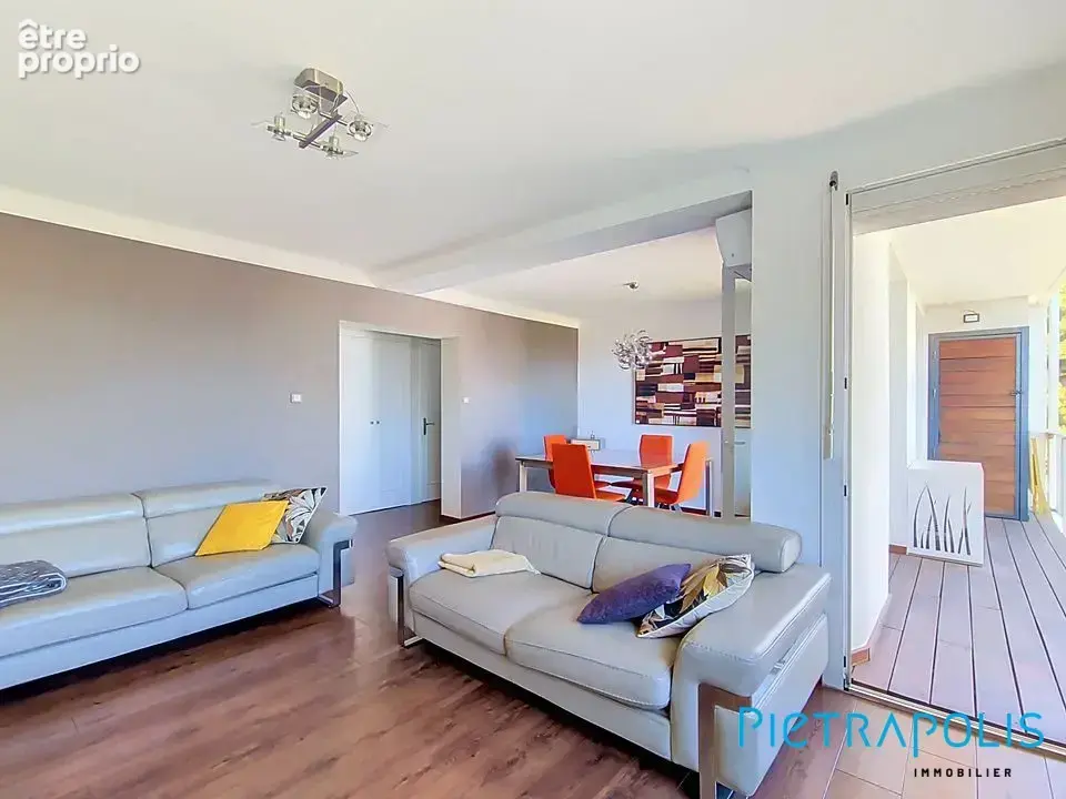 Appartement 68 m² à Sete  - photo 2