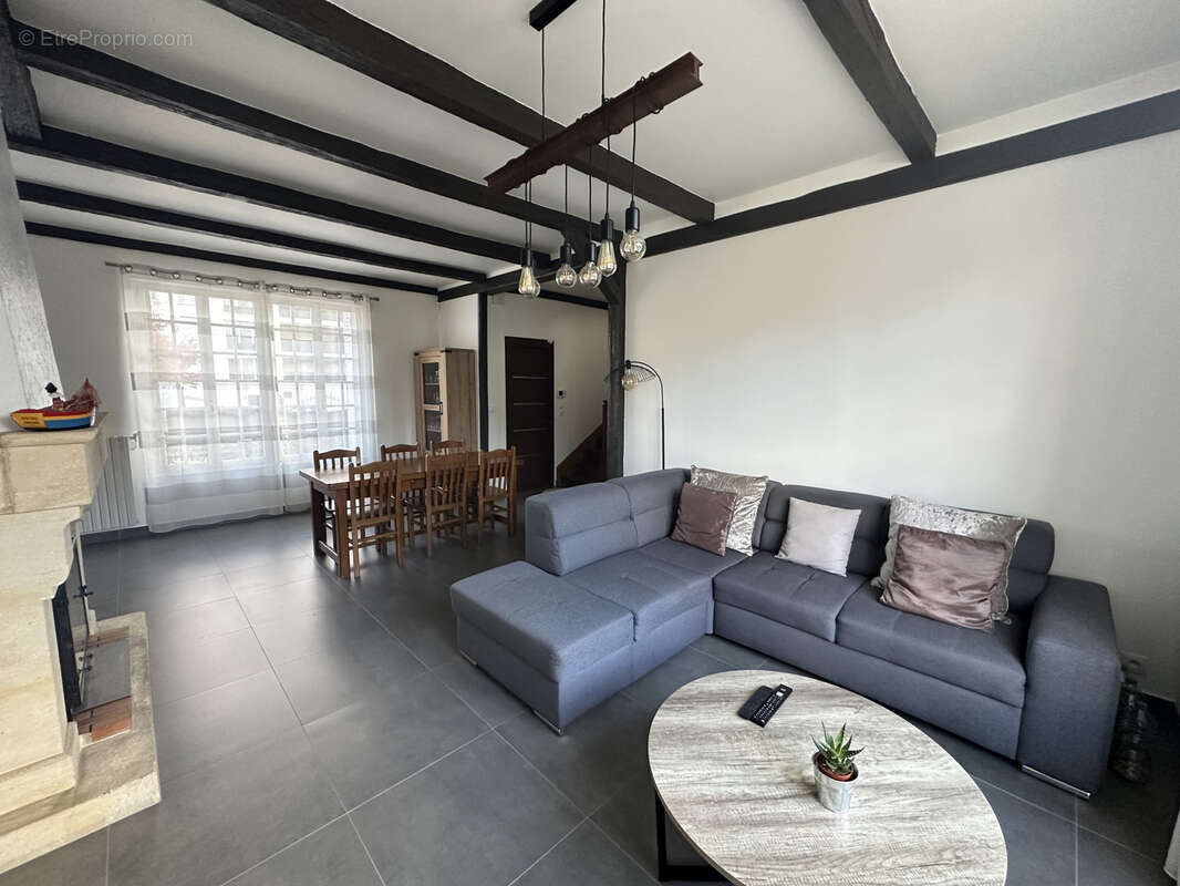 Maison à BROU-SUR-CHANTEREINE