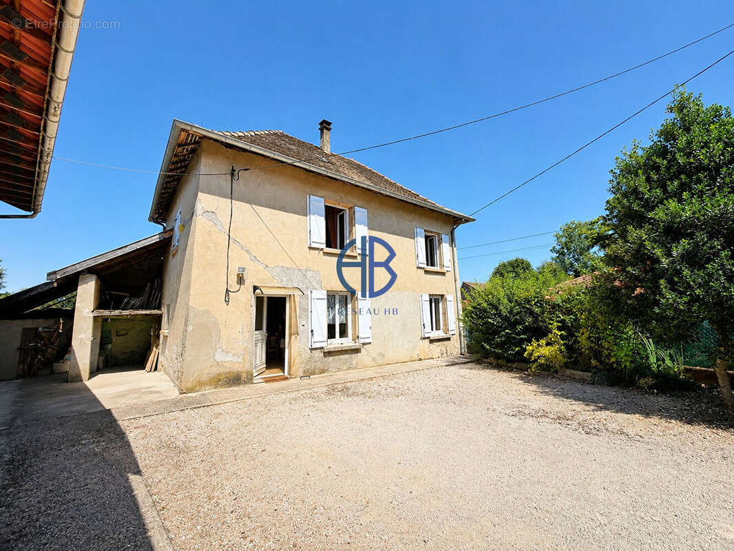 Maison de 92 m² Aux Avenières Veyrins-Thuellin - photo 2