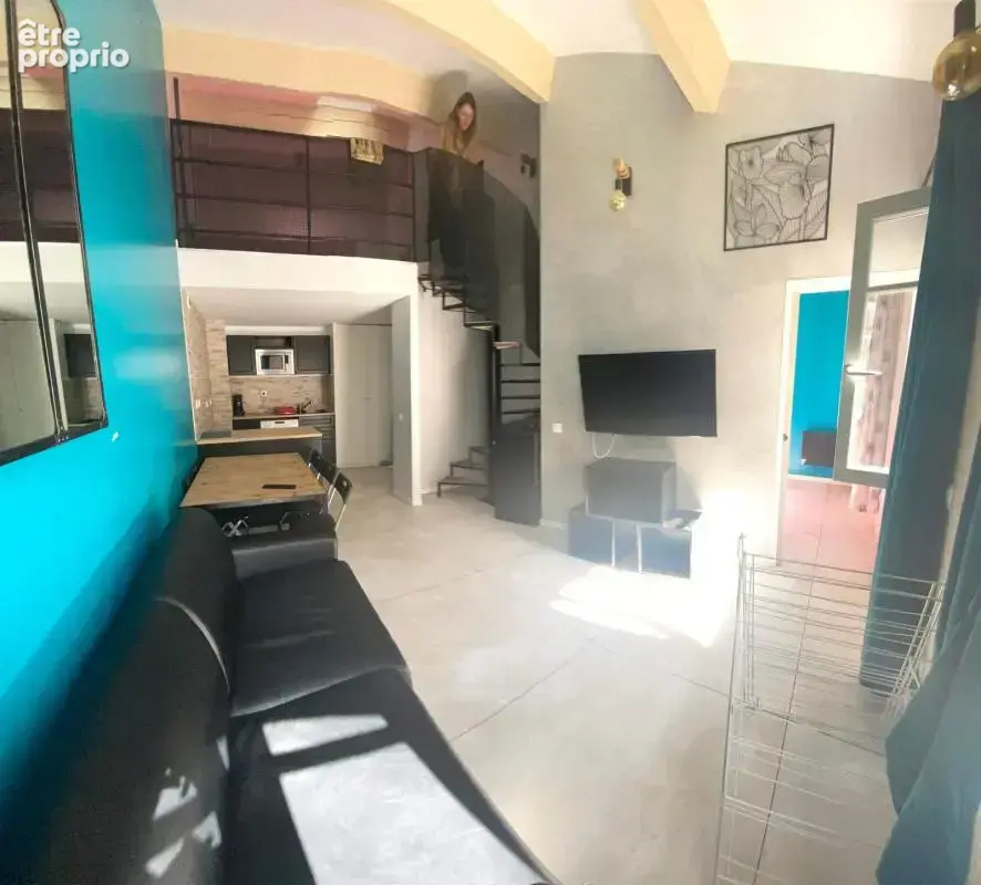 13001 Marseille Centre Appartement Duplex Type 3 Vieux-port DÉCORÉ ET MEUBLÉ ÉQUIPÉ - photo 7
