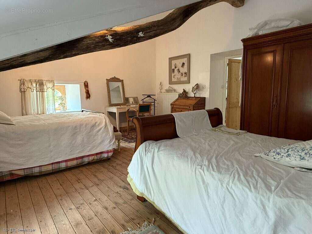 Maison à VILLEFAGNAN