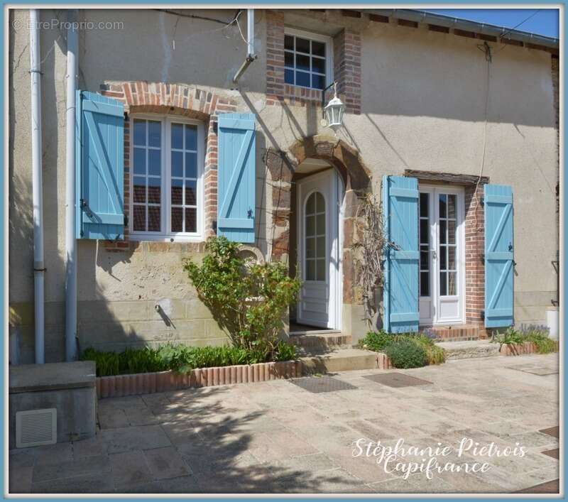 Maison à MOROGUES