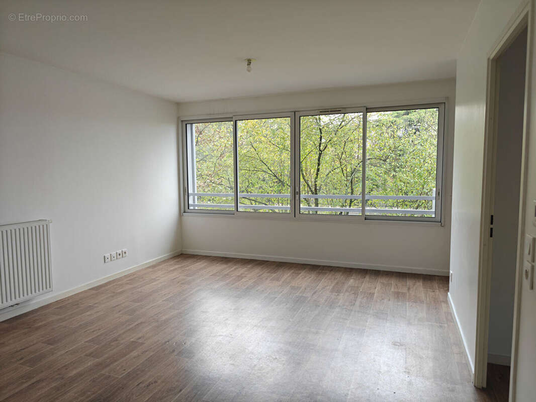 Appartement à BEGLES
