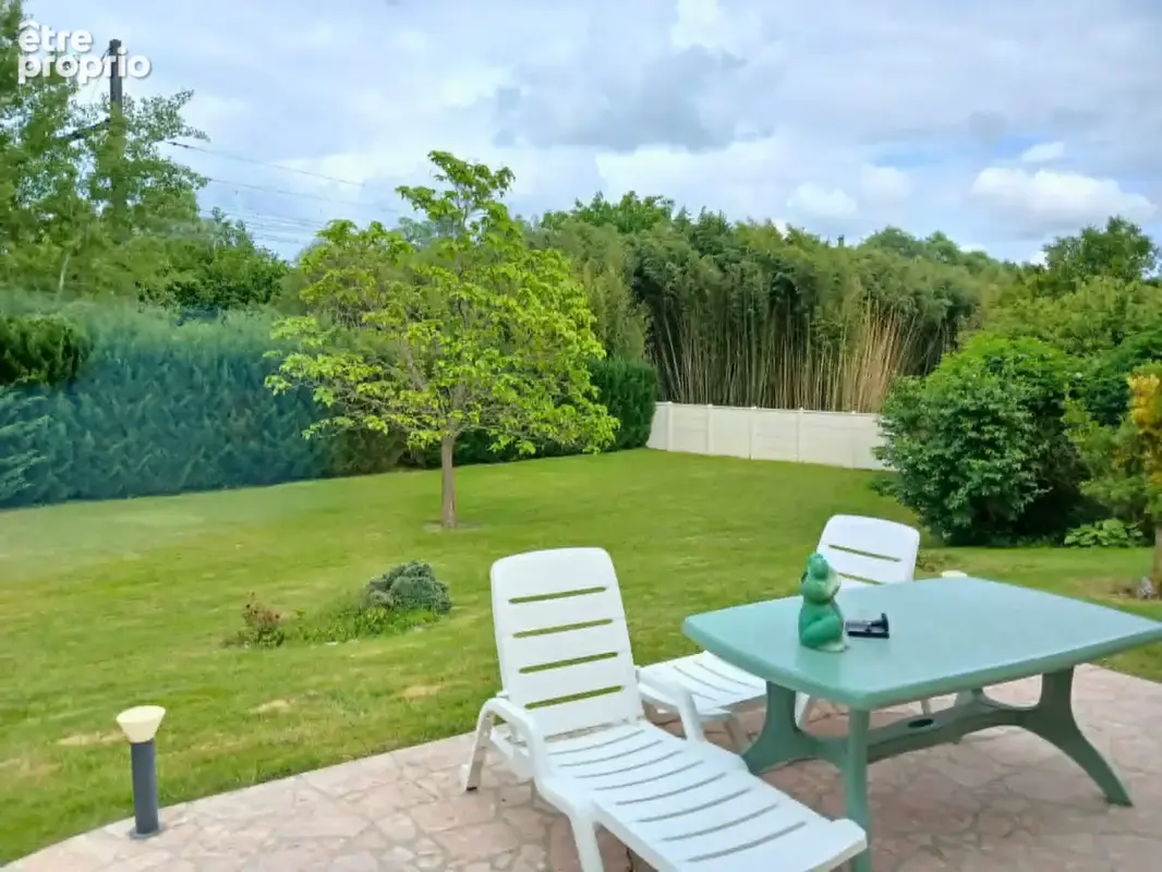 JARDIN 1018M²
