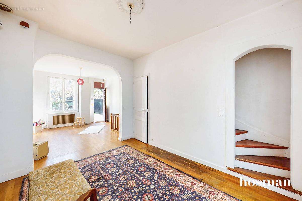 Maison à PARIS-19E