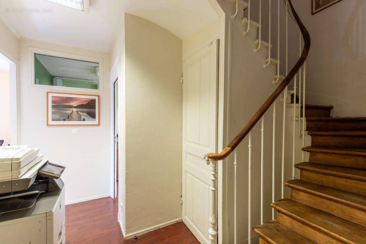 Appartement à LES MUREAUX