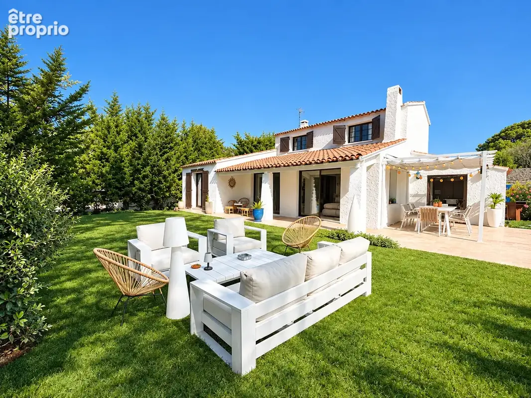 Photo Maison à Aubagne au prix de 660 450€