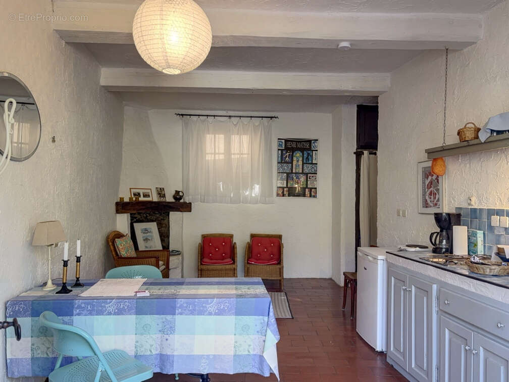 Maison à LA GARDE-FREINET