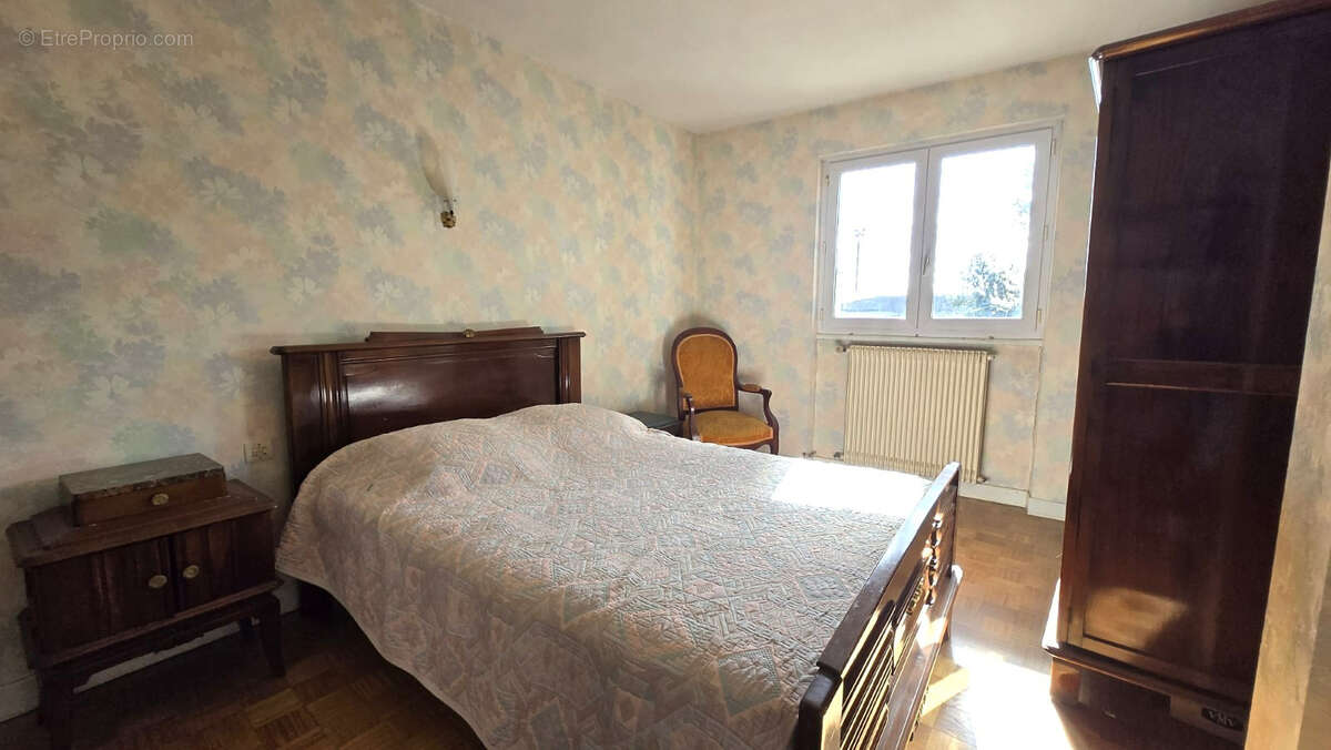 Maison familiale avec grand terrain arboré ? Un bien rare au fort potentiel - photo 6